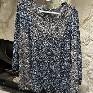 3X Chaps navy floral blouse